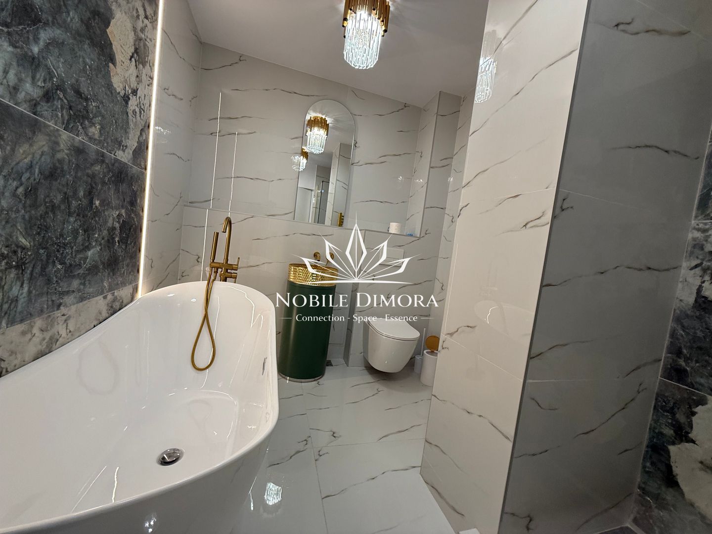 Apartament de lux - Ultracentral - 2 camere - parcare privata - Poză 16