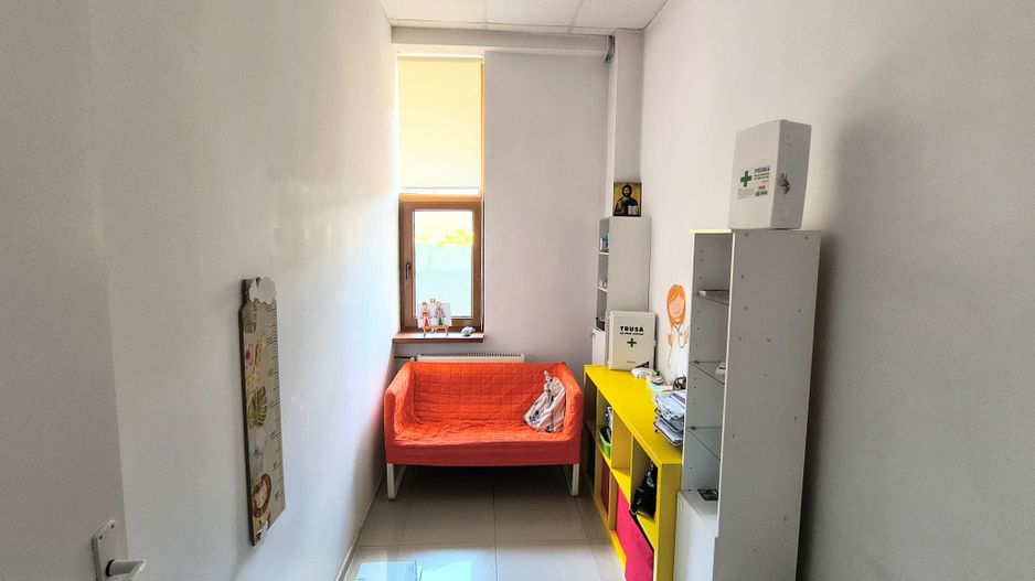 Spatiu birouri / clinica zona Soseaua Pantelimon - Baicului - Poză 9