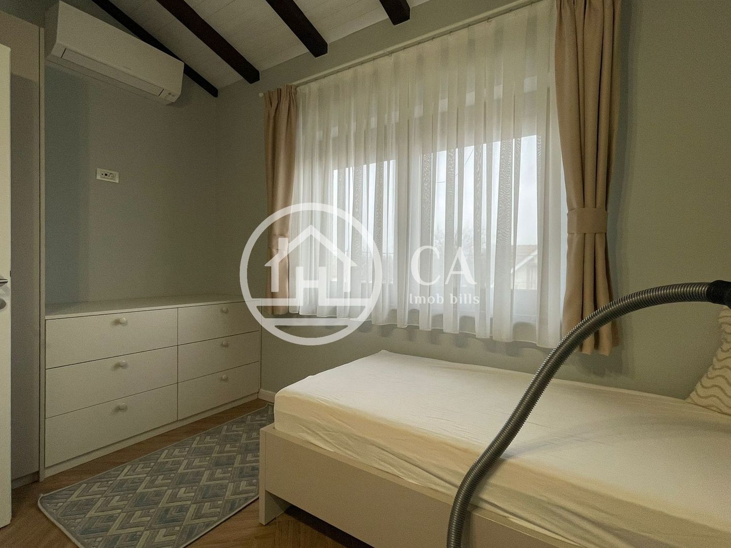 Casa LUX cu 5 camere de inchiriat in zona Iosia, Oradea - Poză 9