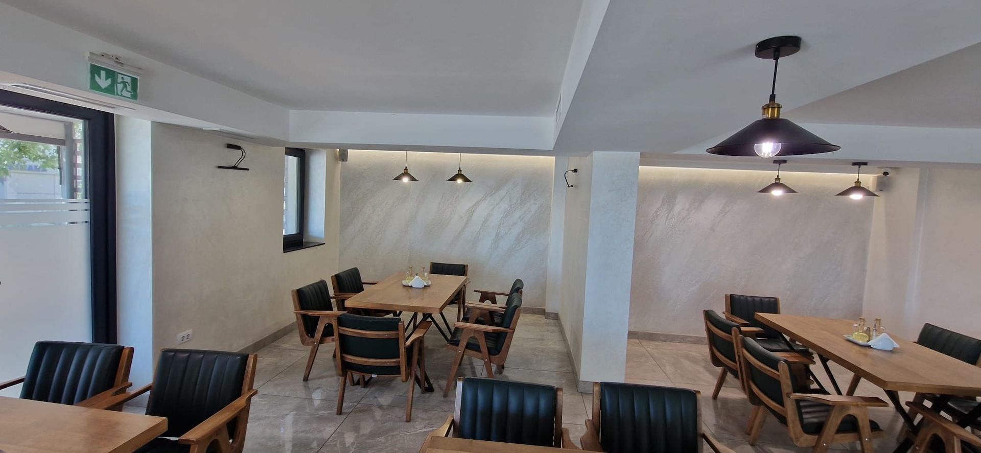 Oportunitate afacere: se vinde „la cheie” - Poză 5