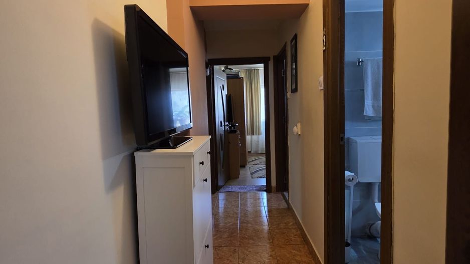 Apartament 4 camere decomandat- Zona Electroputere Mall - Poză 7