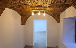 Spațiu comercial de vânzare – zonă ultracentrală Avram Iancu – Magheru - Poză 1