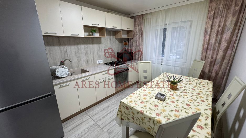 Zona Soarelui- Sud Plaza, 3 camere, 2 bai, etaj 1. Bucatarie inchisa. - Poză 6