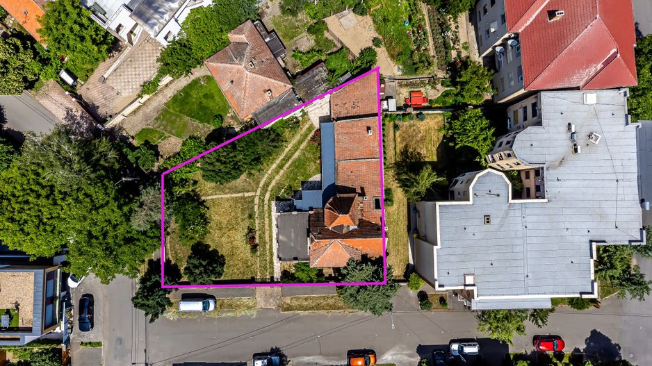 Proprietate cu teren generos în cea mai râvnită zonă a Aradului - Poză 2