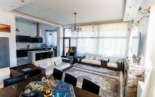 Casă / Vilă cu 6 camere de vânzare în Balotesti - Poză 9