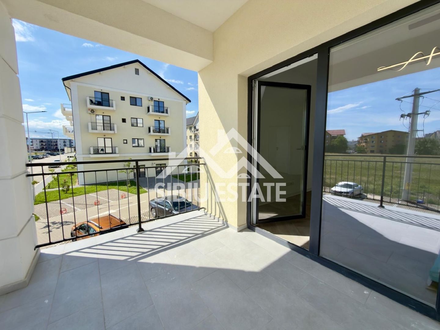 Apartament la CHEIE, 3 camere, parcare si boxa - Poză 6