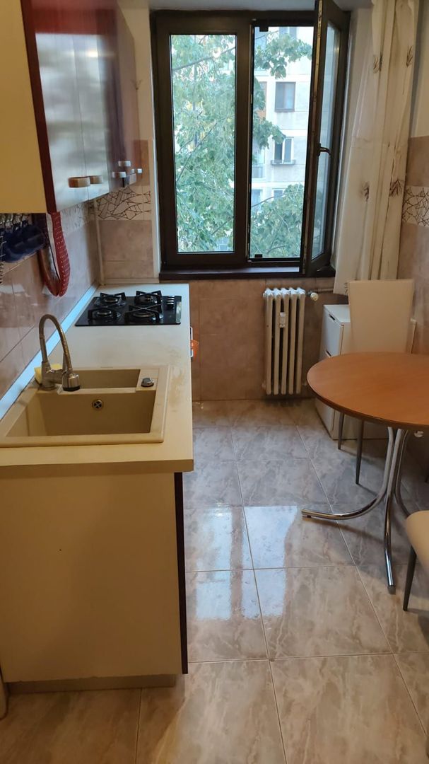 AP. 2 CAMERE DRUMUL TABEREI, MOBILAT/UTILAT COMPLET, BUCATARIE INCHISA - Poză 4