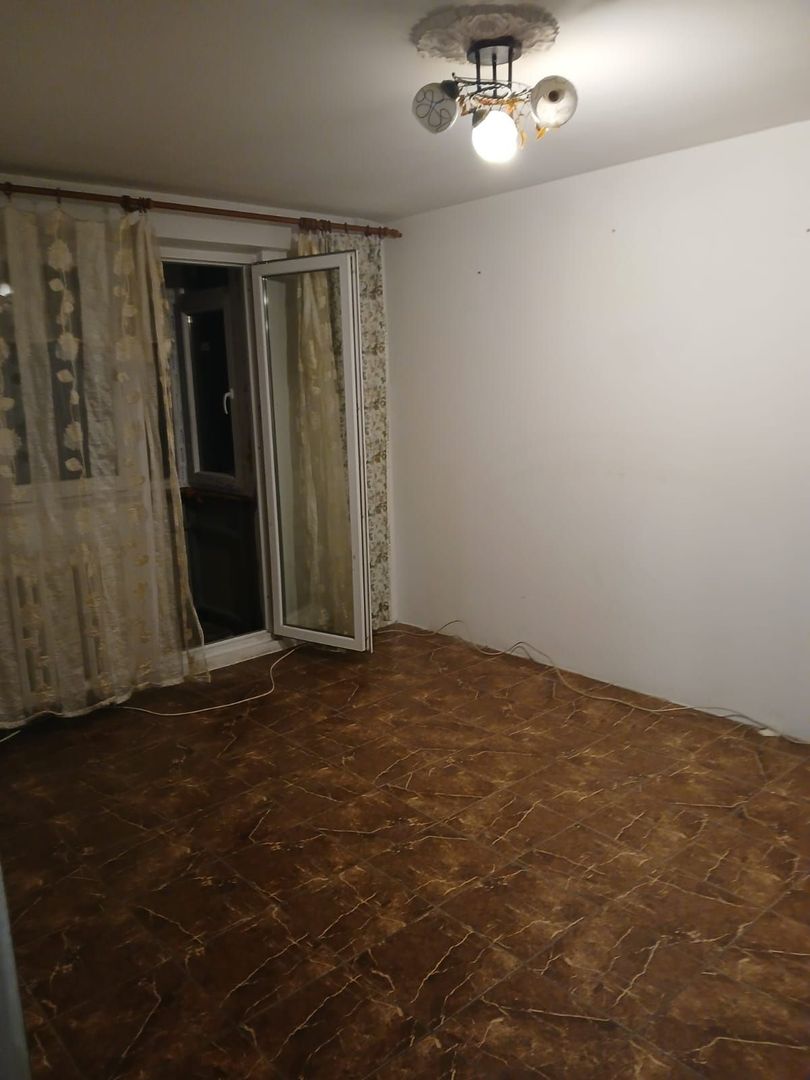 BRASADAS inchiriaza apartament 2 Camere LUICA - Poză 5