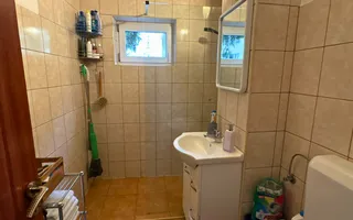 Apartament 2 camere parter 50 M² zona linistita Simeria - Poză 11