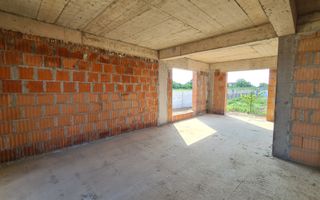 Casa individuala 15 minute de capitala, zona linistita - Poză 6