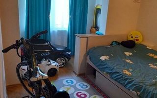 3 camere decomandat Araduluiet 2 renovat - Poză 9