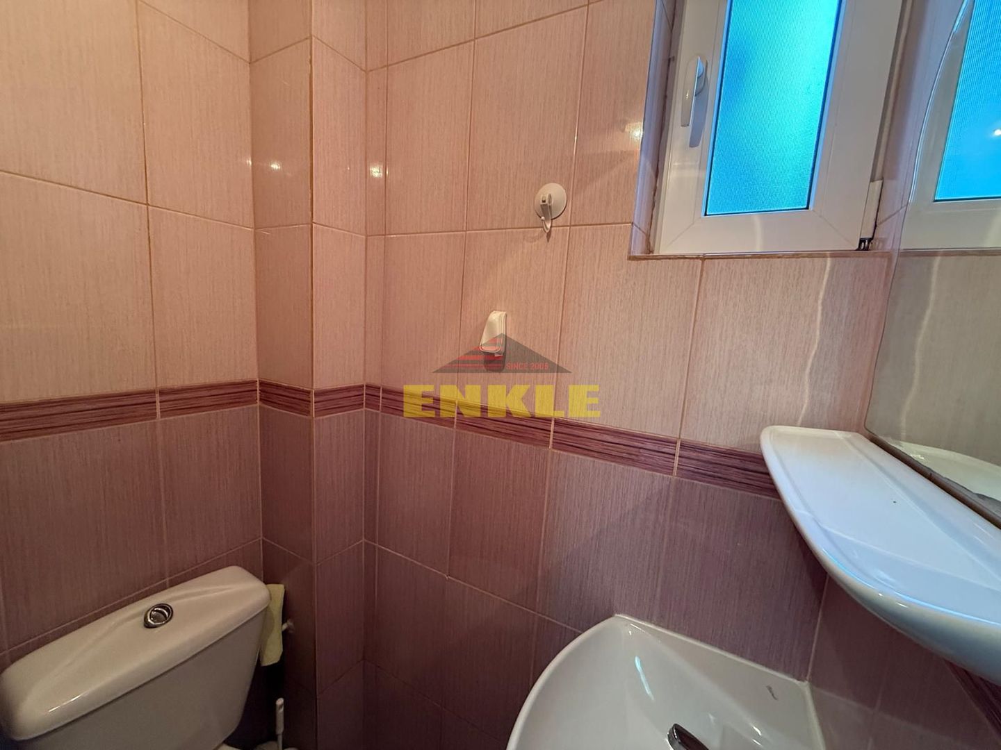 De vânzare apartament 4 camere – Zona Școala 7 - Poză 10