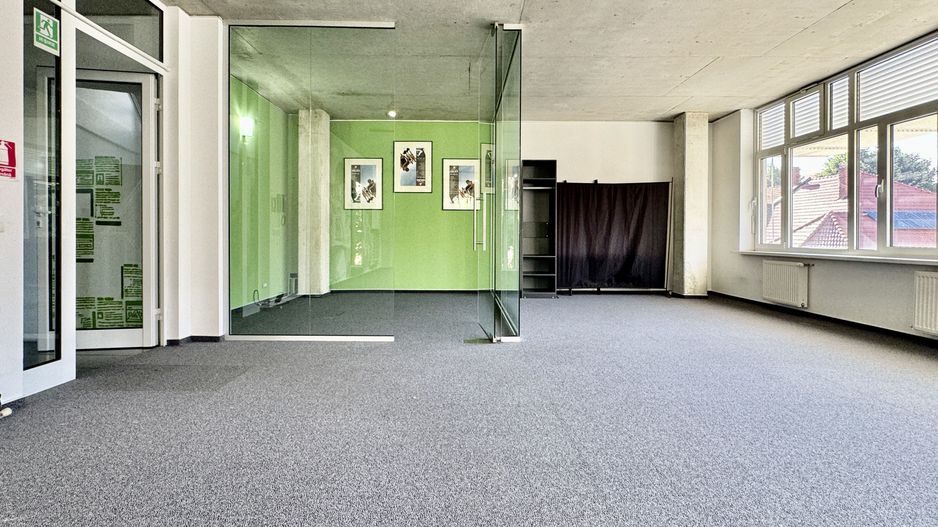 Clădire de birouri în zona Centrală - Poză 1