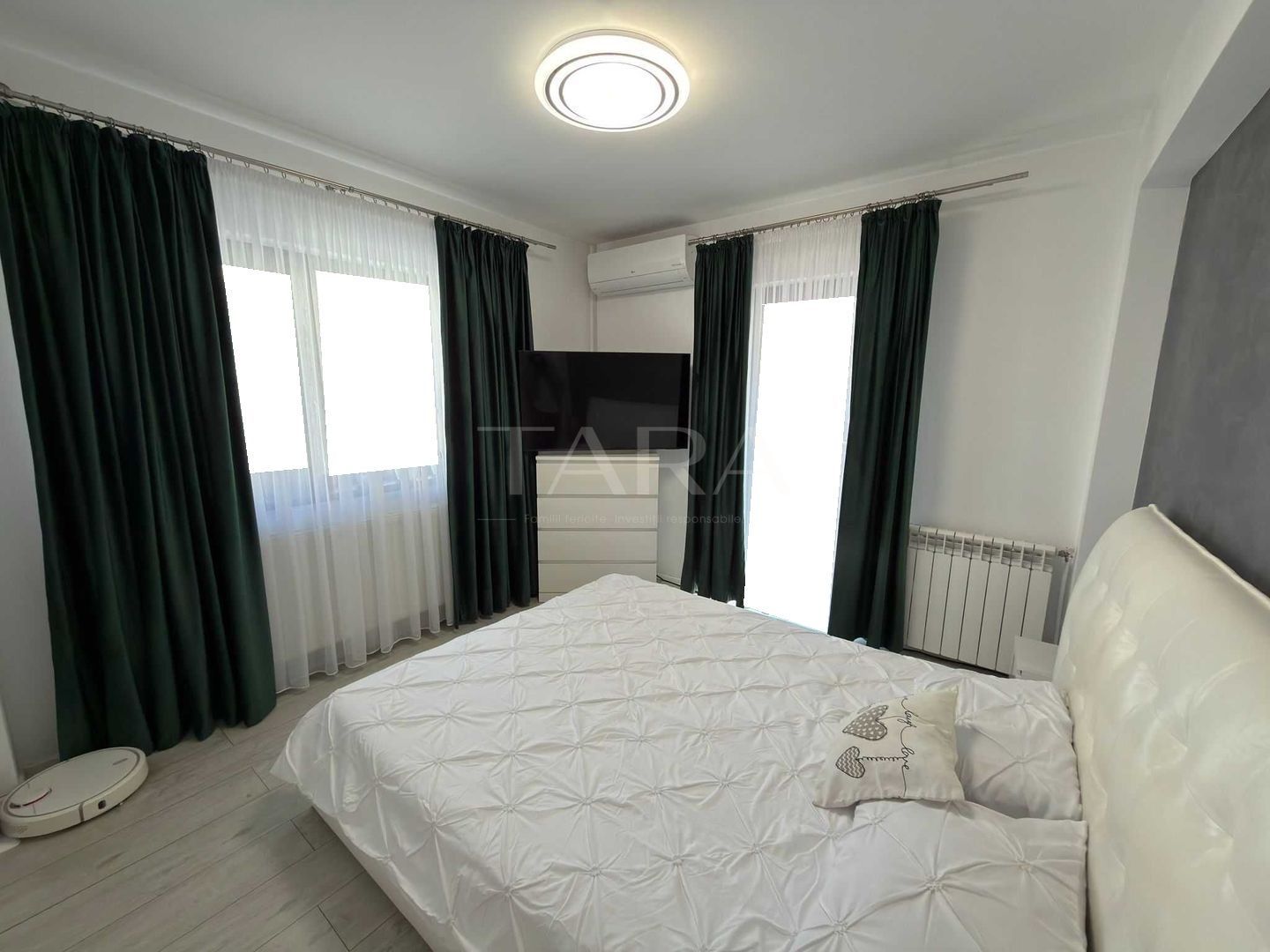 Apartament 3 camere de vanzare zona strazii Sub Cetate, Floresti. - Poză 5