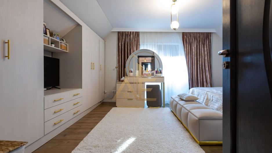 Casă superbă pentru familie în Lilieci – 133 mp utili, 500 mp teren - Poză 1