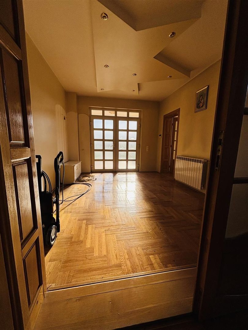 VILA CU 14 CAMERE SI 3405 MP TEREN IN SANMARTIN - Poză 18
