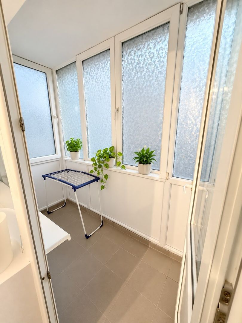GARSONIERA- OBOR, PET-FRIENDLY, REABILITAT, MASINA DE SPALAT VASE - Poză 5