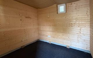 Casă cu 3 camere, garaj și anexă în centrul vechi Baia Mare - Poză 9