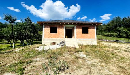 Casă Parter la Roșu – Hidișelul de Sus, Teren Generos 2776 mp