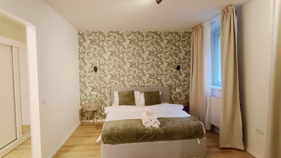 Apartament cu 2 camere renovat si utilat-Brasov,Republicii - Poză 2