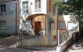Spațiu nelocativ - Poză 23