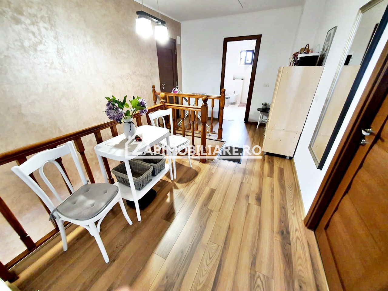 Casa 5 camere, 180 mp, 500 mp teren, garaj - Poză 6