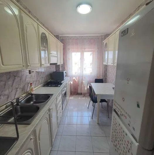 Apartament cu doua camere decomandat, strada Turda - Poză 1
