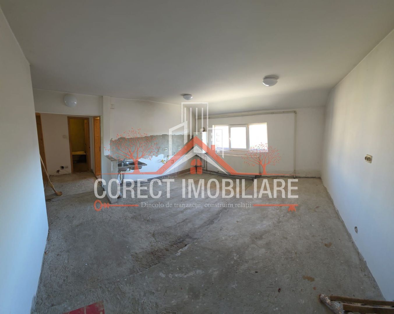 Apartament 4 camere – 70 mp utili + pod 30 mp – Etaj 5 – Preț 48.000 € - Poză 4