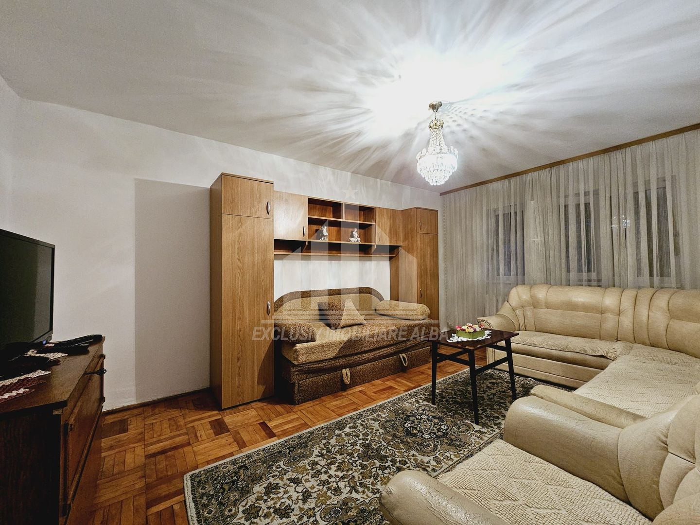 Apartament cu 2 camere decomandate, Ampoi 3 - Poză 2