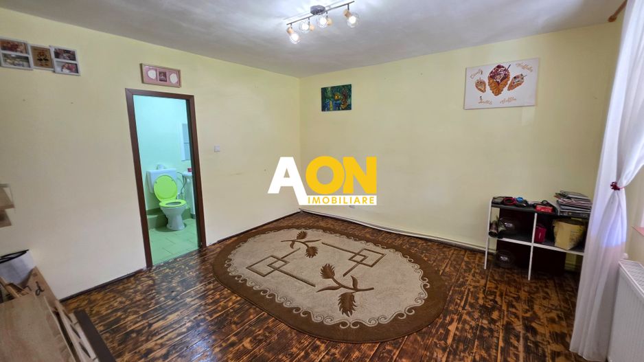 Casa 4 camere + anexe, 636 mp teren, la asfalt, Vințu de Jos - Poză 8