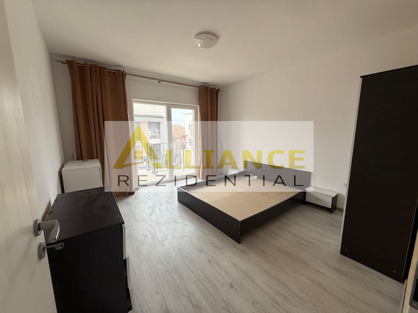Vila individuala P+1E ~ 4 camere 2 bai ~ 560mp teren - Poză 20