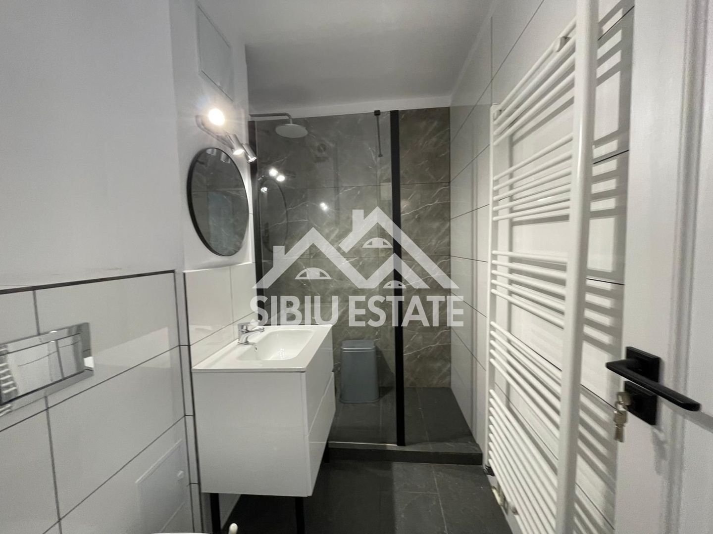 Apartament de vanzare decomandat, 3 camere, balcon s.utila 55 mp. - Poză 7