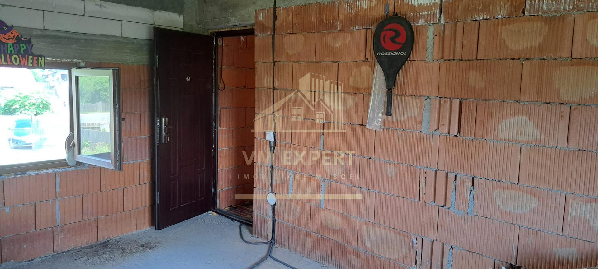 VILA 4 CAMERE, TEREN 787 MP, PISCANI, ARGES - Poză 11