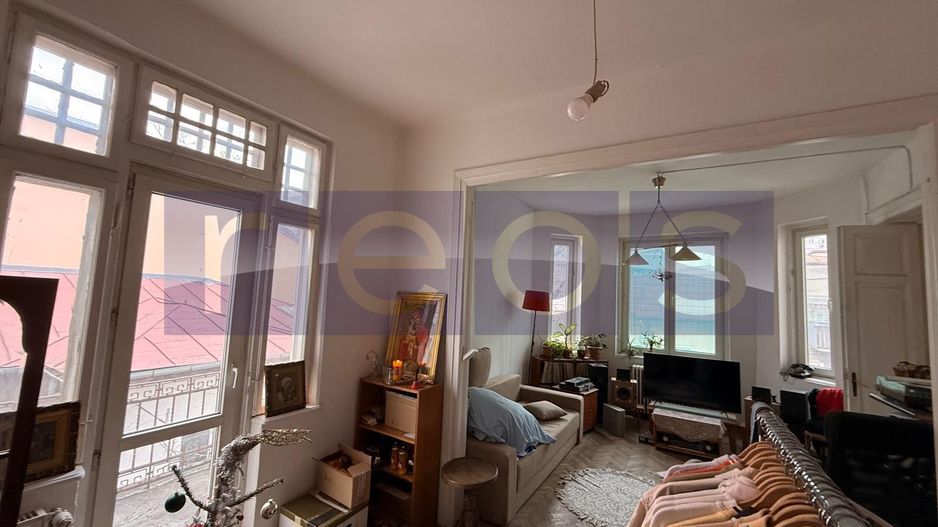 VANZARE VILA FORMATA DIN 3 APARTAMENTE | ZONA MALL VITA | - Poză 1