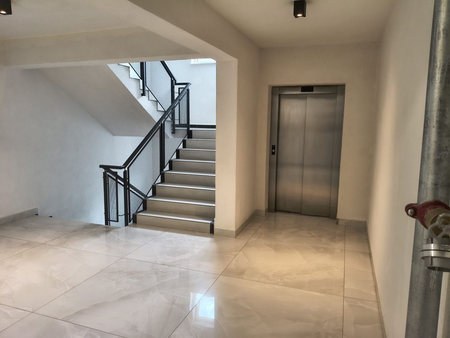 2camdec+parc.subt,mob-util complet/4min pe jos metrou Berceni - Poză 15