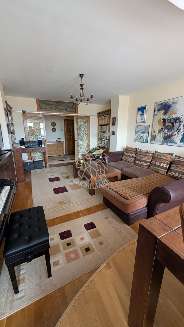 Apartament 3 camere 83 mp+mansarda 80 mp-etaj 3-parcare-Piata Morii - Poză 1