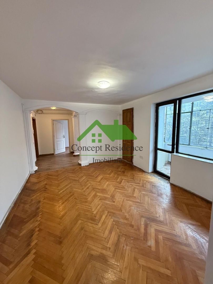Apartament 3 camere – semidecomandat – ultracentral, Bd. Unirii - Poză 3