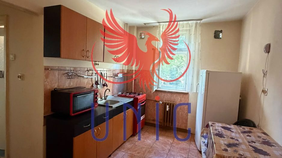 Apartament Calea Bucuresti, la C-uri - Poză 2