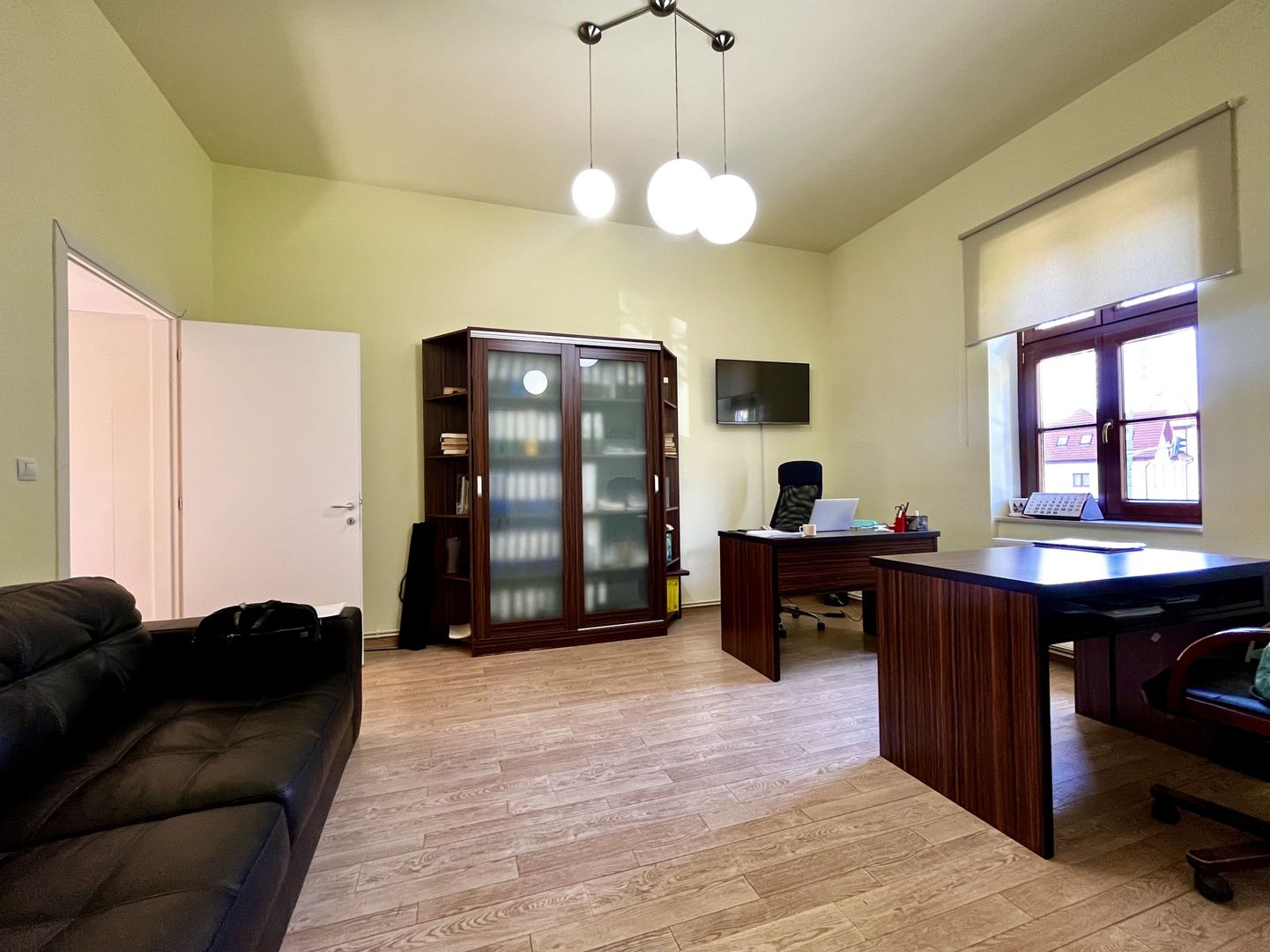 Apartament pretabil birou sau investiție, Central - Take Ionescu - Poză 5