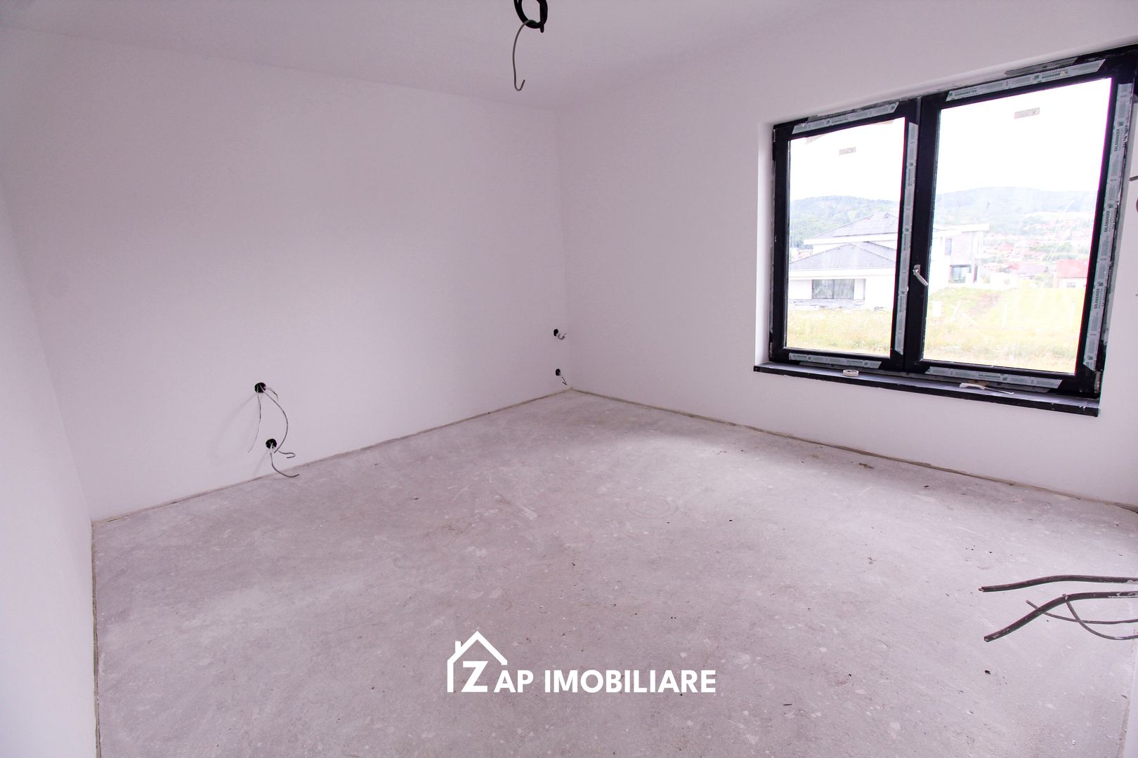Corunca - Casă Individuală P+1 - 5 Camere (4 Dormitoare) - Teren 490 mp - Semifi - Poză 5