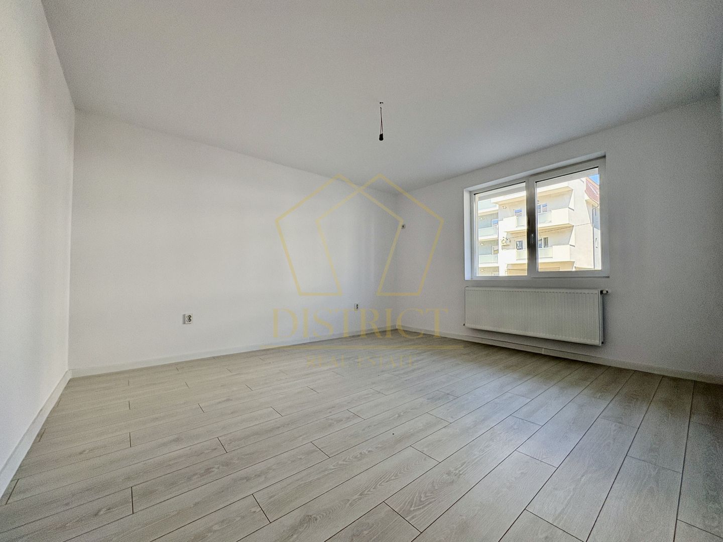 Apartament decomandat cu o camera | Giroc | Hotel IQ - Poză 3