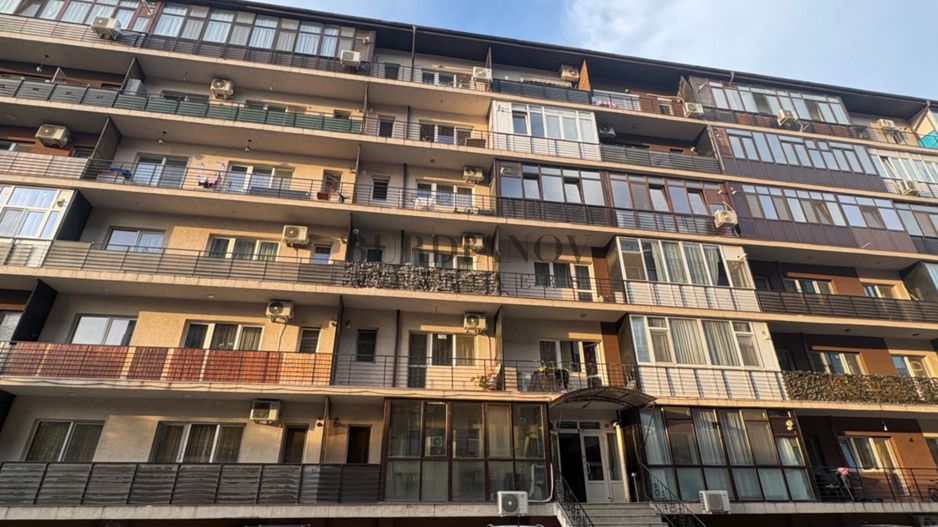 Garsonieră la mansardă - Dobroești - 34 mp utili - Centrală proprie - Poză 1