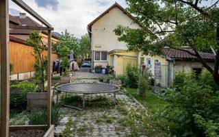 Casa individuala Sacele, 250 mp + 40 mp garaj + 556 mp curte - Poză 3