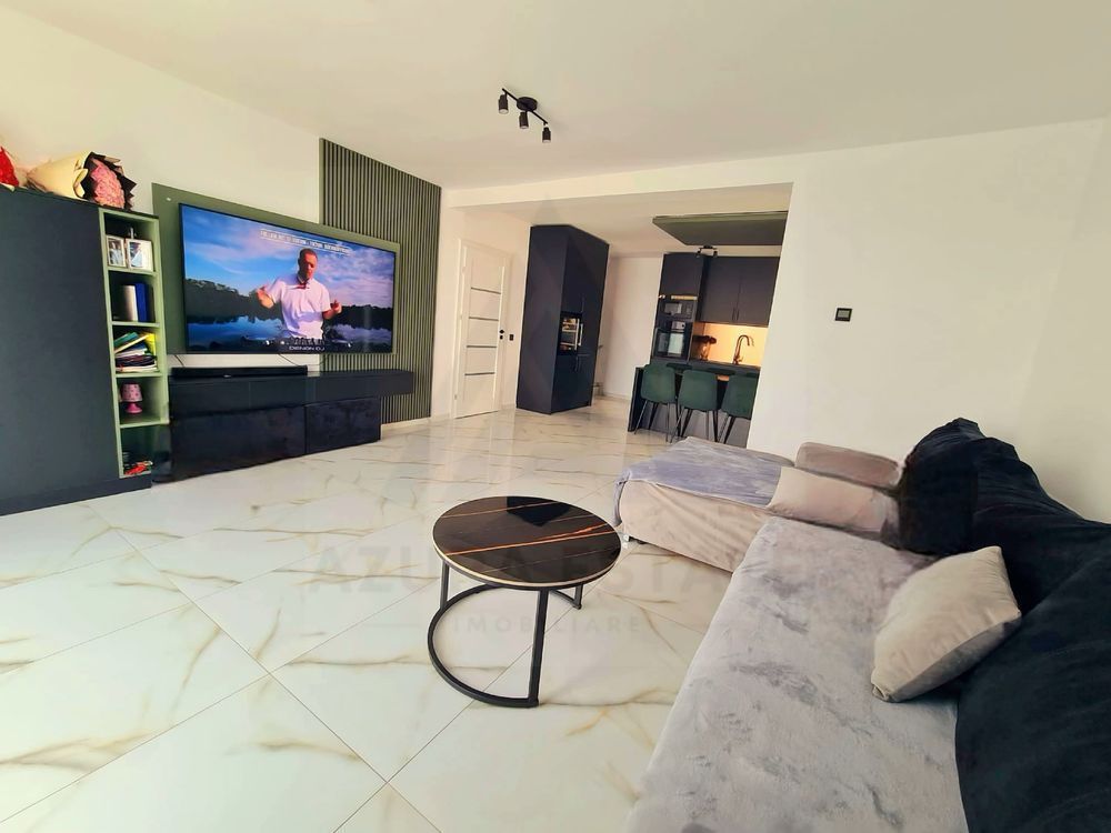 Casa moderna 5 camere 2 bai teren 200 mp si 2 parcari in Arhitectilor - Poză 1