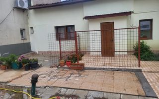 Casa mica, tip studio, centrala si curte proprie, 700 m distanta metrou Iancului - Poză 5