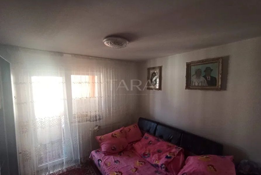 Apartament cu 2 camere de vânzare, Floresti - Poză 4
