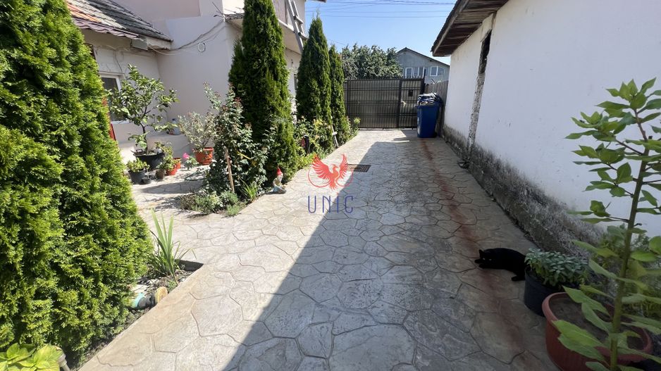 Casa Impartita in 3 Apartamente, Bariera Valcii - Poză 14