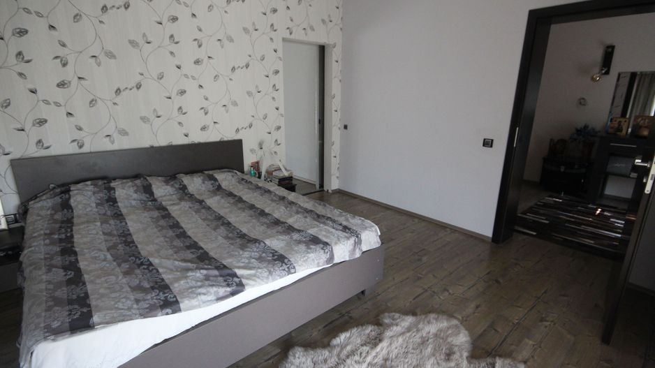 Ideala pentru o familie - Poză 15