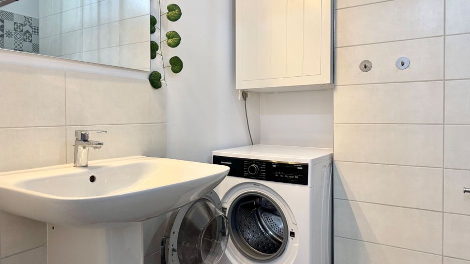 Apartament luminos cu 2 camere, balcon – zona Vox - Poză 25