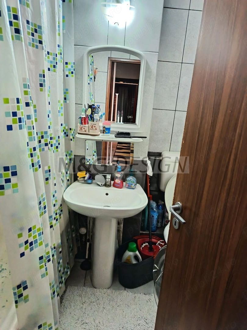 Ap 2 camere, decomandat , etaj intermediar - Poză 5